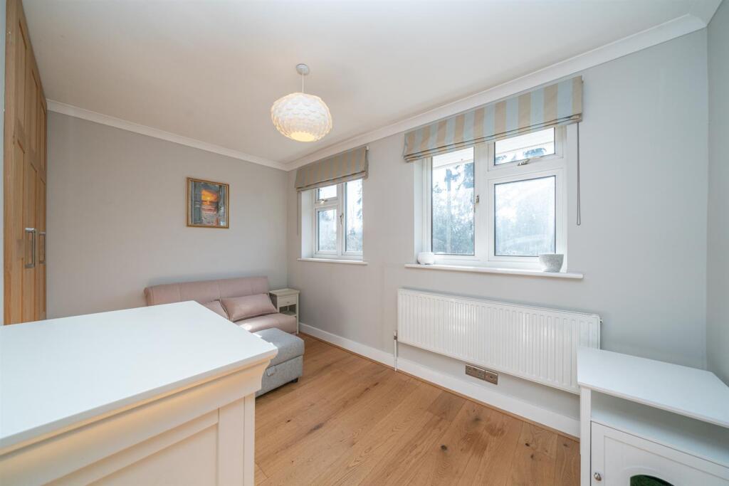 Additional image 26 of Ragged Hall Lane, St. Albans