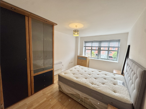 Additional image 6 of Point 3