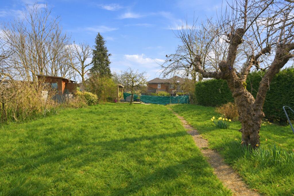 Additional image 4 of Evans Grove, St. Albans, Hertfordshire, AL4