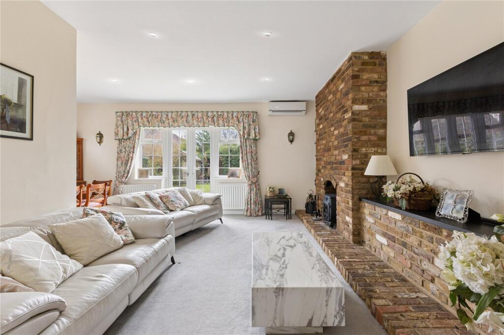 Additional image 5 of Singlets Lane, Flamstead, St. Albans, Hertfordshire, AL3