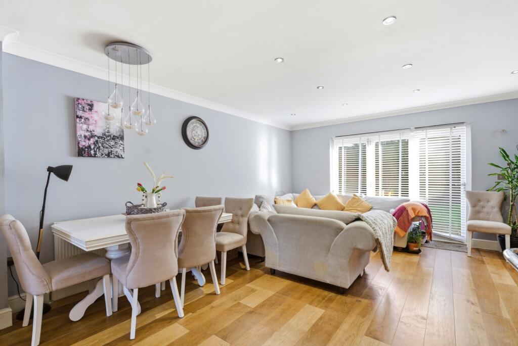 Additional image 2 of Buckwood Road, Markyate, St. Albans, Hertfordshire, AL3