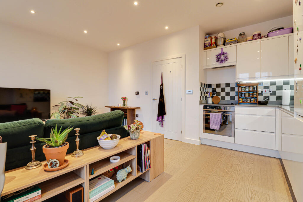 Additional image 5 of Grosvenor Road, St Albans, AL1