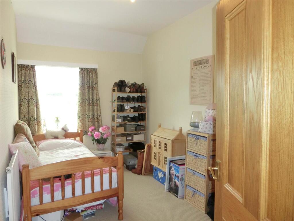 Additional image 18 of Grimpits Lane, Headley Heath