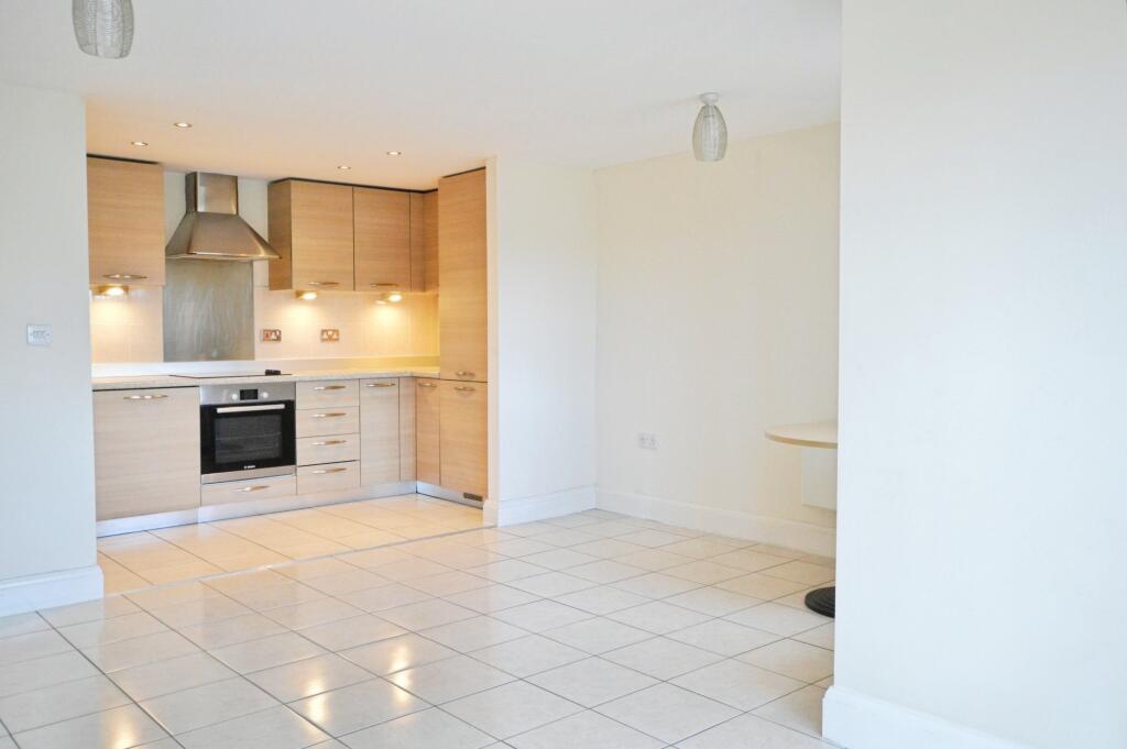 Additional image 4 of The Uplands, Bricket Wood, AL2