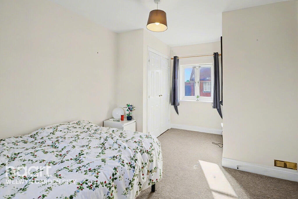 Additional image 14 of Fillingham Way, Hatfield