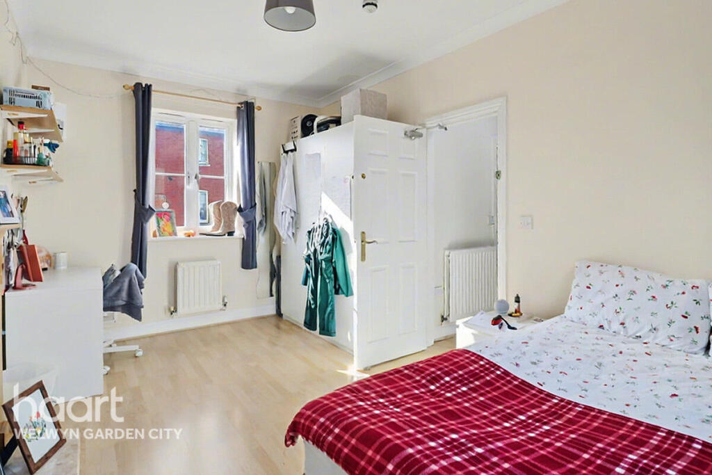 Additional image 9 of Fillingham Way, Hatfield