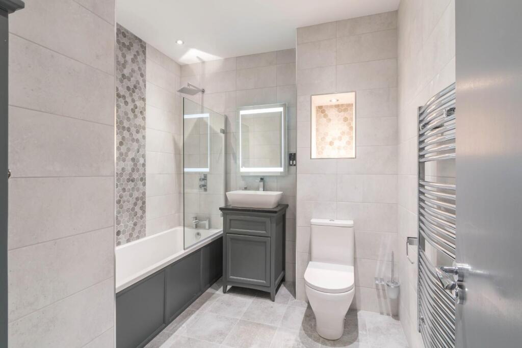 Additional image 14 of St James' Court, Lionel Street, B3 1AQ