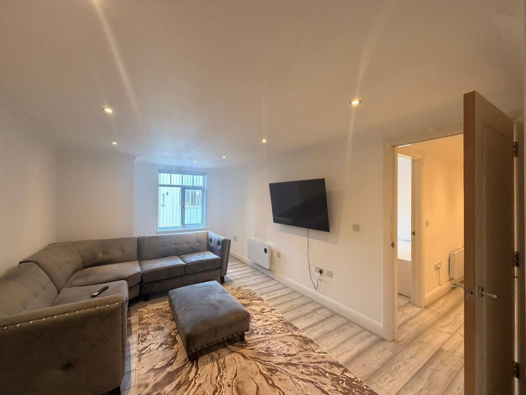 Additional image 4 of Apartment , Darwin House,  Wake Green Road, Birmingham