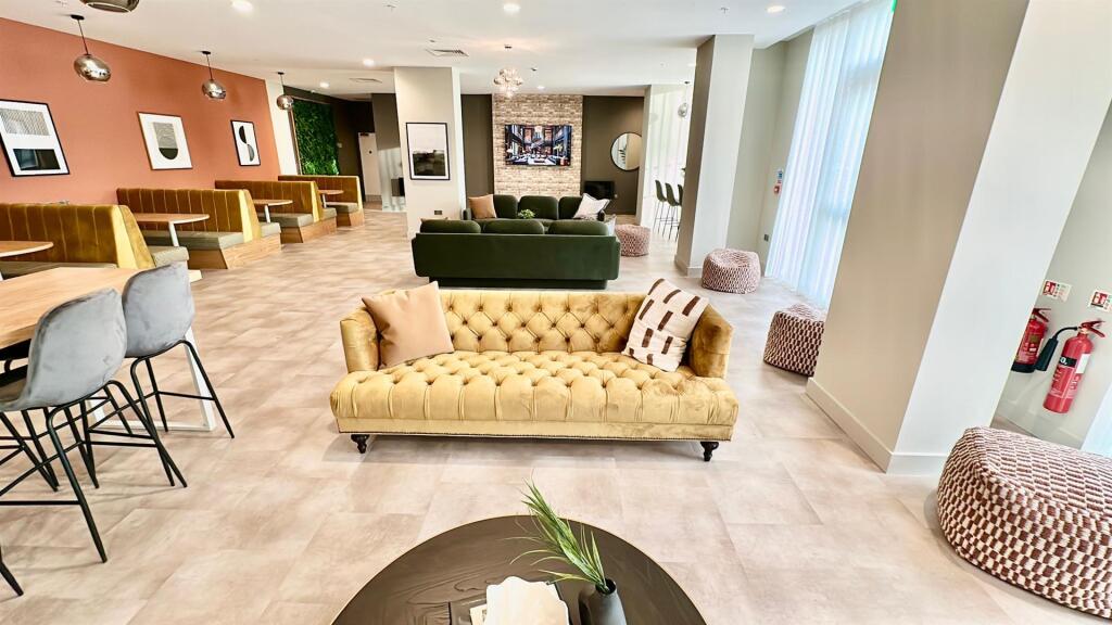 Additional image 19 of BRAND NEW APARTMENT- Boulevard Plaza, Birmingham, B5