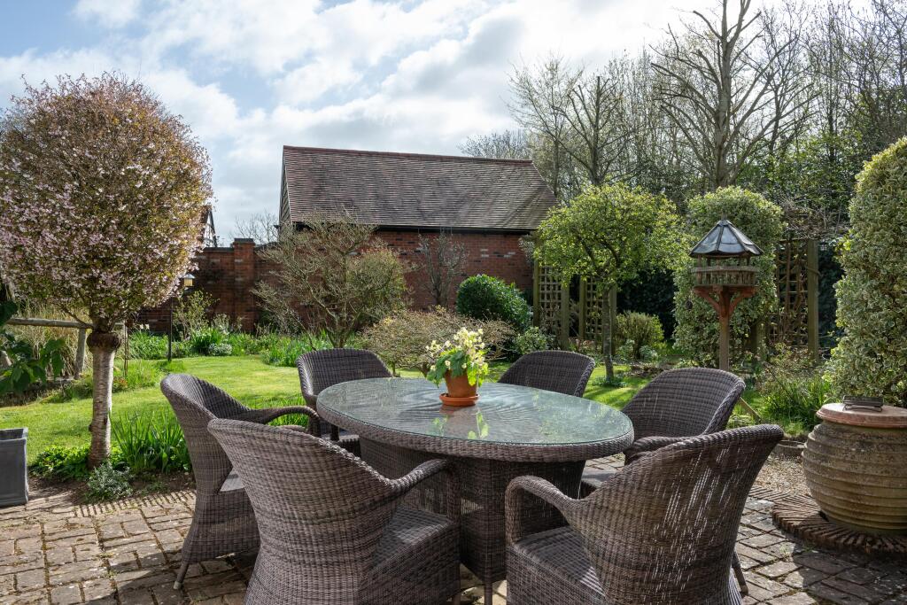 Additional image 28 of Malt House Close, Broom, Alcester, Warwickshire, B50