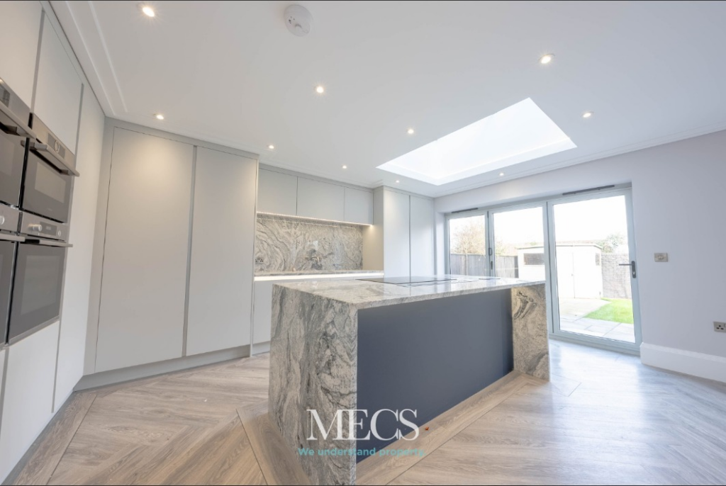 Additional image 20 of Willow Gardens, Lea Green Lane, Wythall, Birmingham, Worcestershire, B47 6AZ