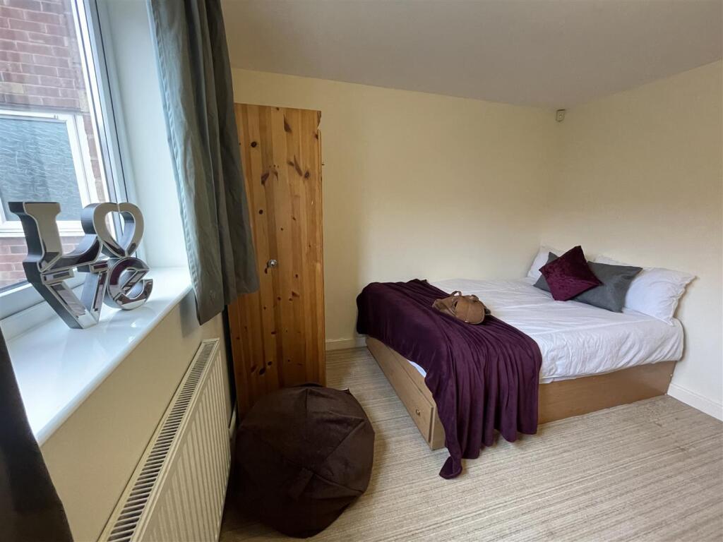 Additional image 7 of Apartment 15 Unihouse Place