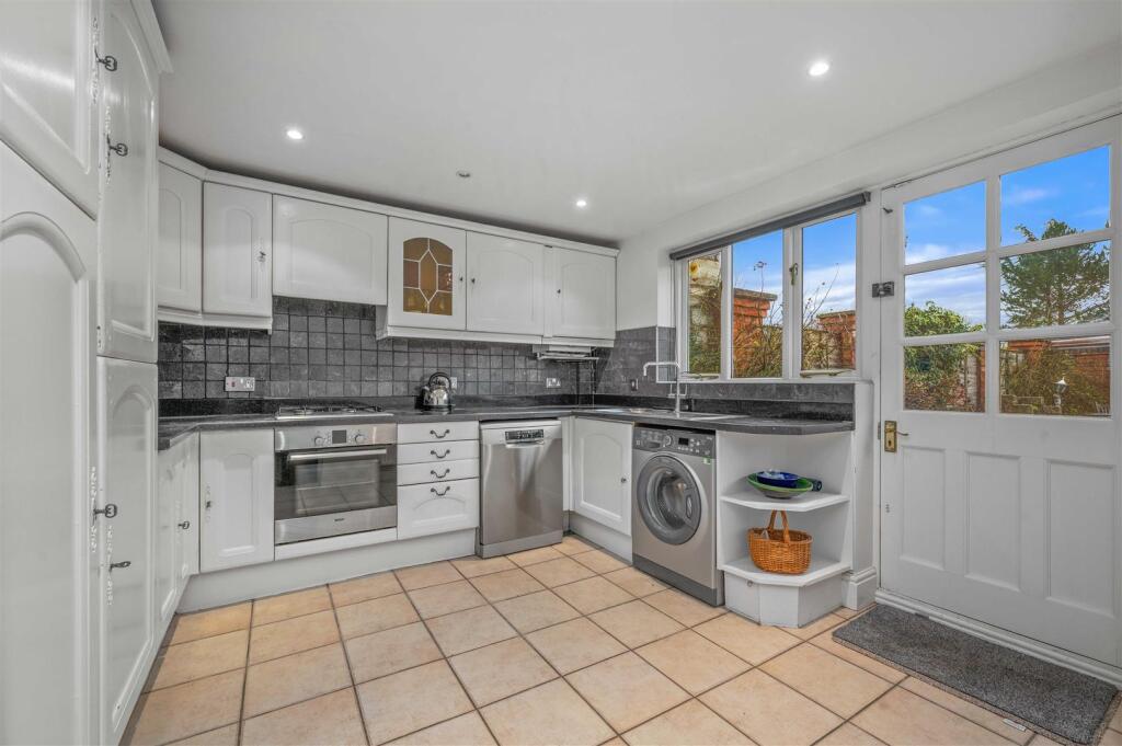 Additional image 6 of Owlets End, Barton, Bidford-On-Avon