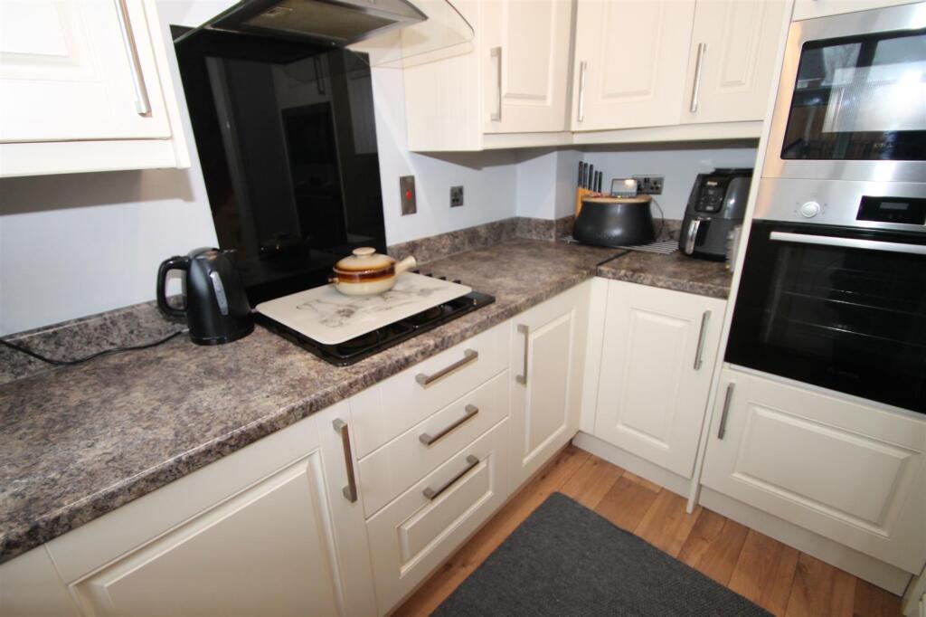 Additional image 10 of Barnswood Close, Halesowen