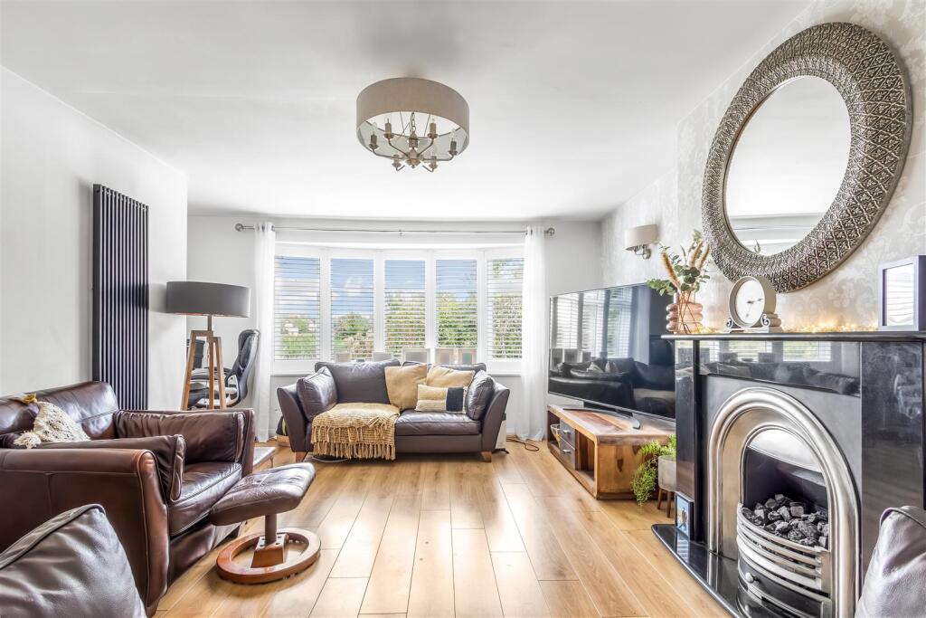 Additional image 19 of Bell Lane, Brookmans Park