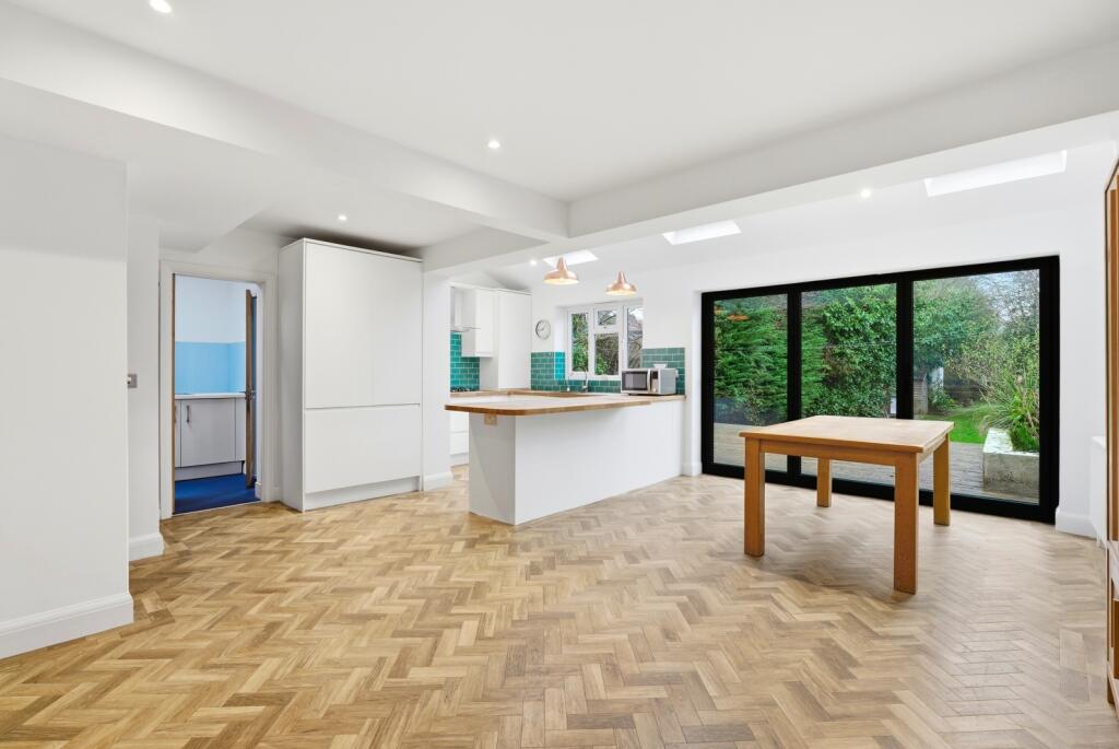 Additional image 18 of Watford Road, St Albans, Herts, AL2