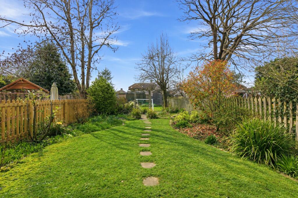 Additional image 22 of Hazelwood Drive, St. Albans, Hertfordshire, AL4