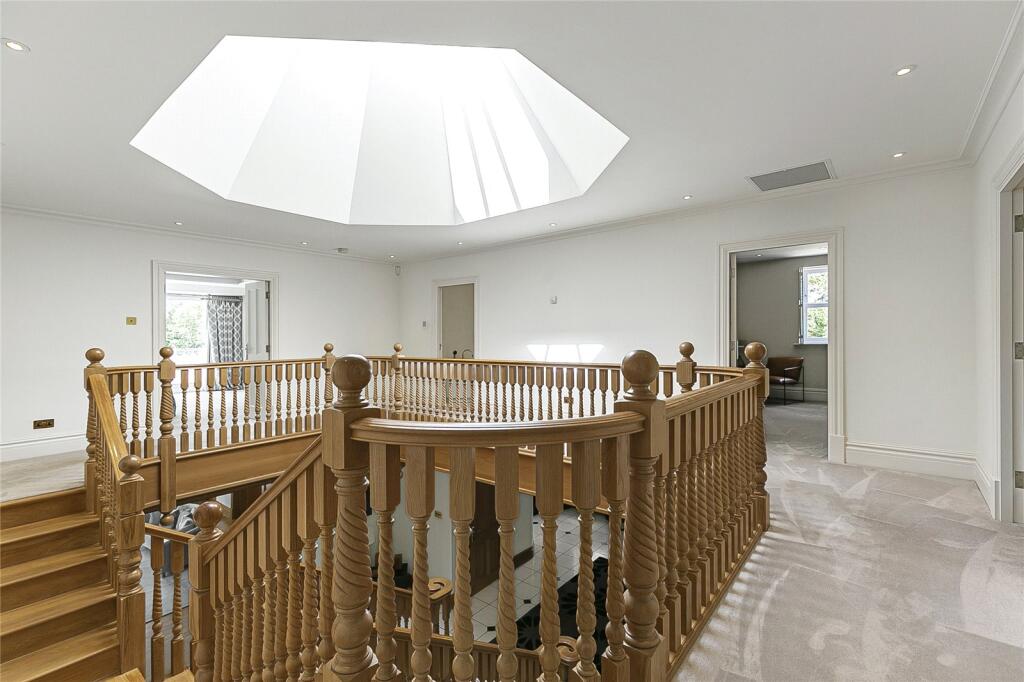 Additional image 26 of Wild Hill Road, Woodside, Hertfordshire, AL9