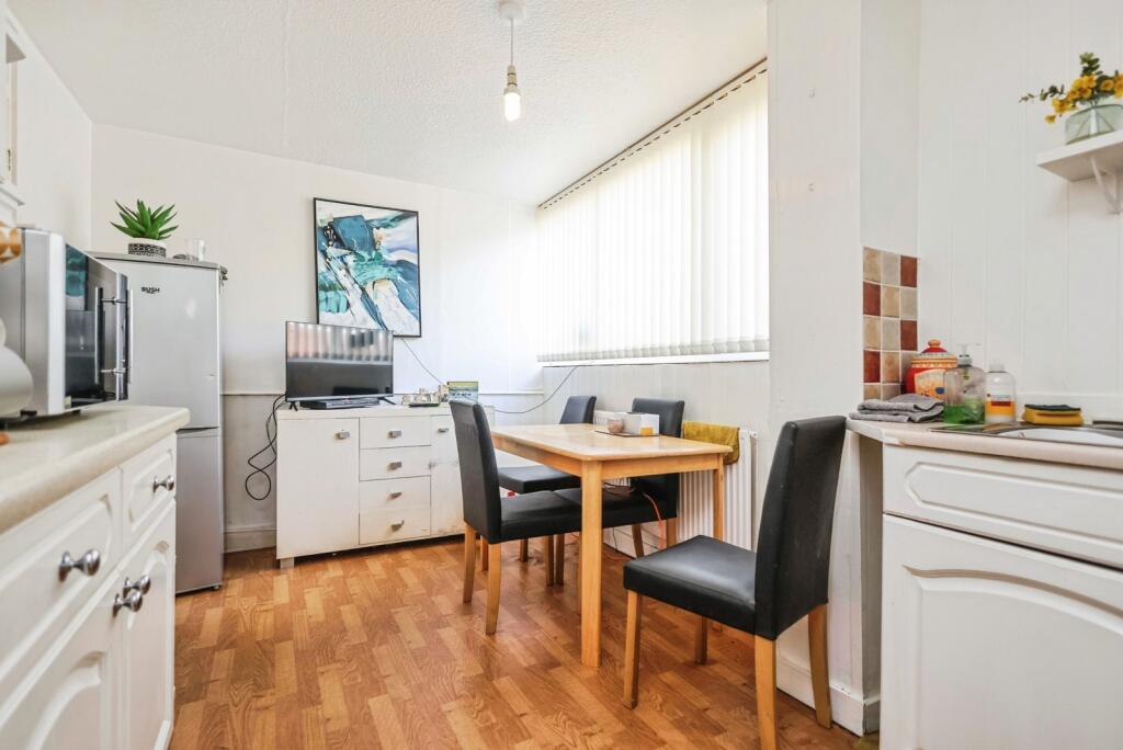 Additional image 7 of Redwood Croft, Birmingham, West Midlands, B14