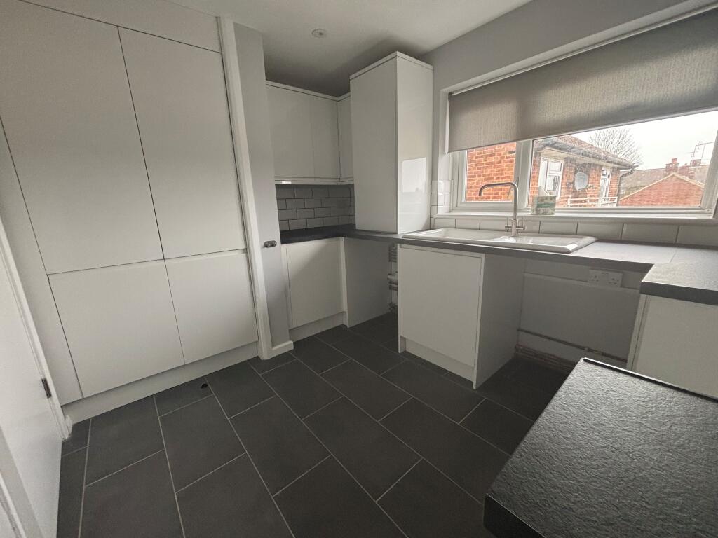 Talbot Road, HATFIELD