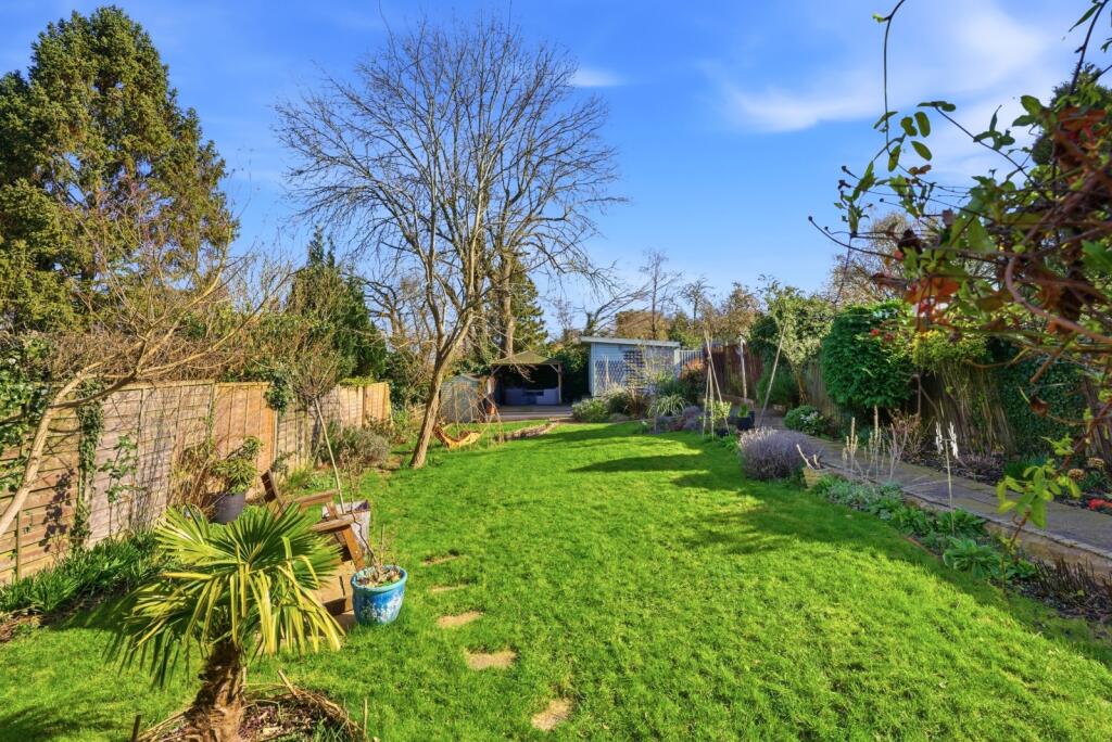 Additional image 14 of Conquerors Hill, Wheathampstead, St. Albans, Hertfordshire, AL4