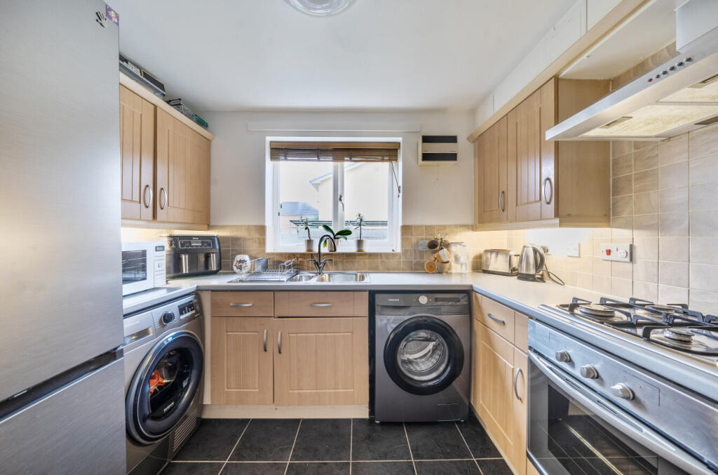 Additional image 10 of Wenham Place, Hatfield, AL10