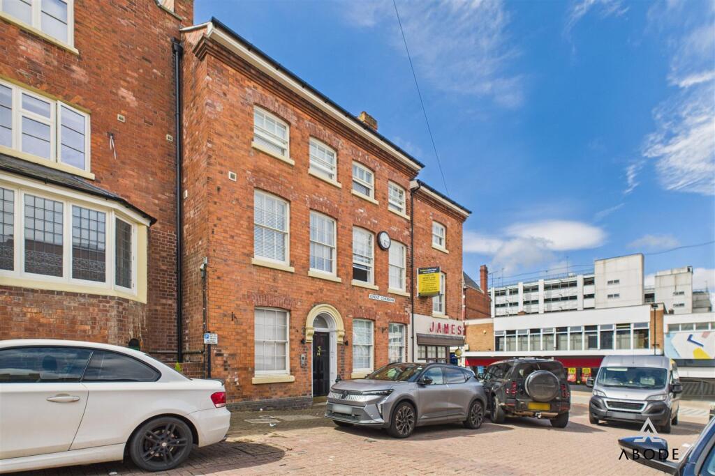 Additional image 2 of Great Cornbow, Halesowen