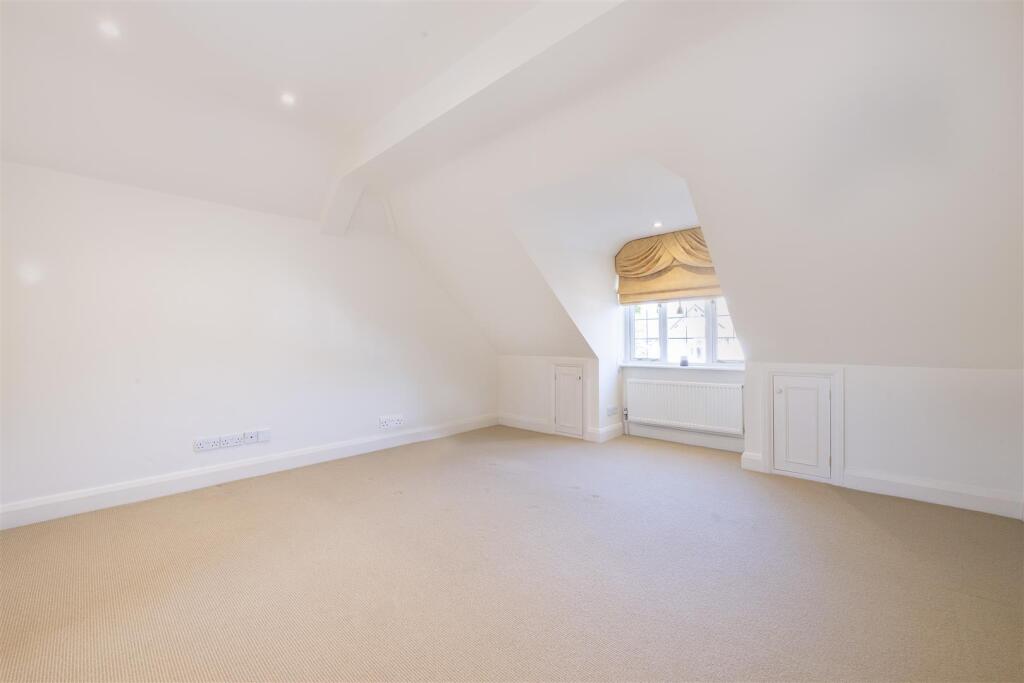 Additional image 11 of Dalkeith Road, Harpenden