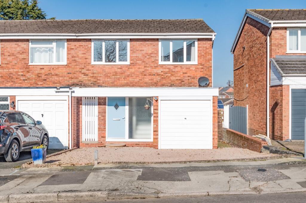 Wenlock Drive, Bromsgrove, Worcestershire, B61