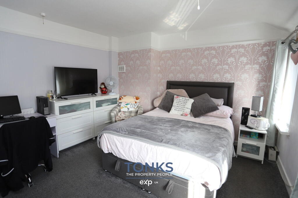 Additional image 12 of Highfield Crescent, Halesowen, B63 2BE