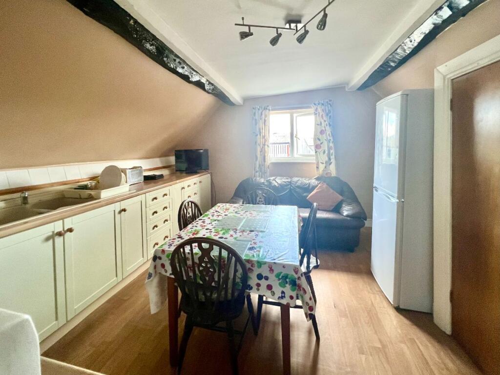 Additional image 4 of Room at Park Farm, Kidderminster Road, Dodford, Bromsgrove