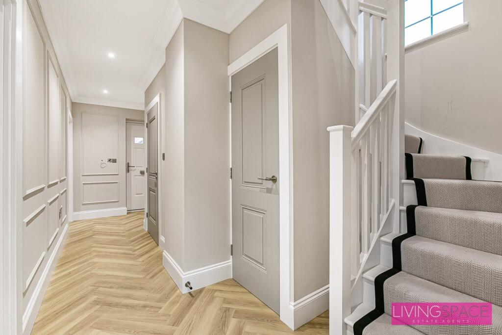 Additional image 12 of Barley Close, St Albans