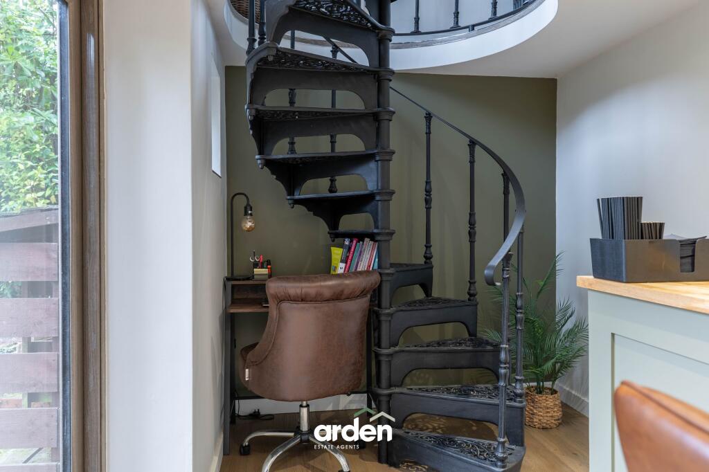 Additional image 10 of Warren Lane, Lickey, B45