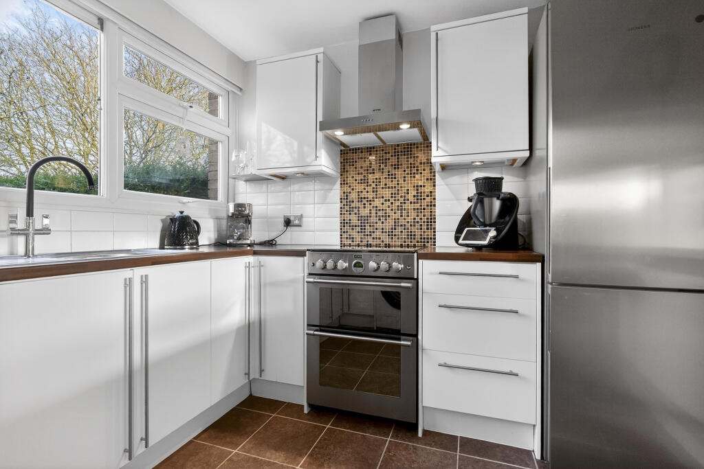 Additional image 8 of Windmill Avenue, St. Albans, AL4