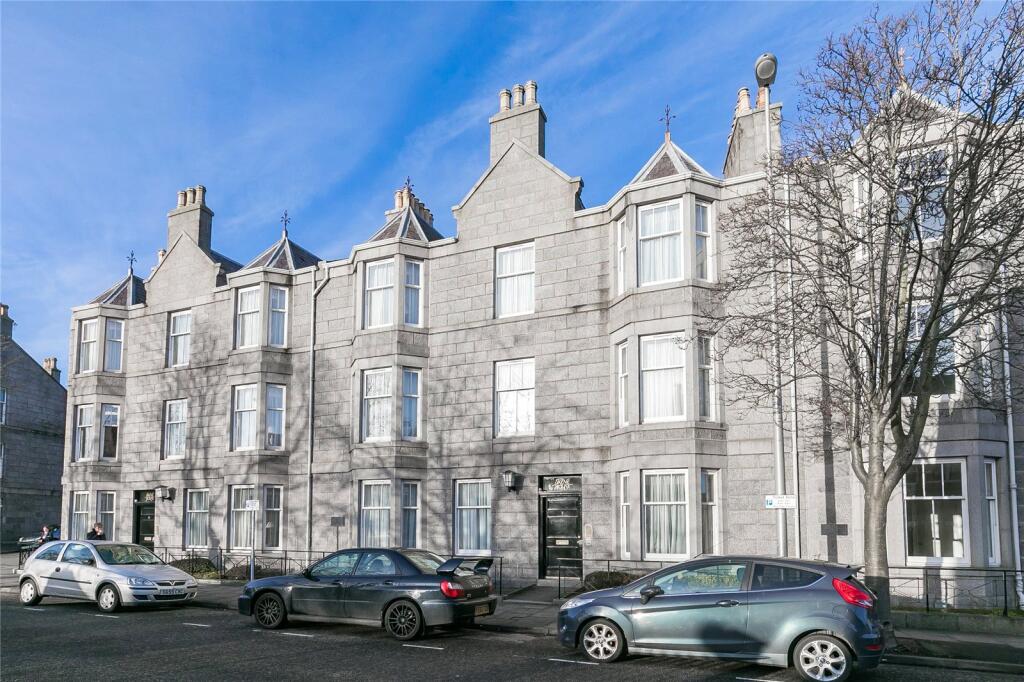 Whitehall Place, Aberdeen, AB25