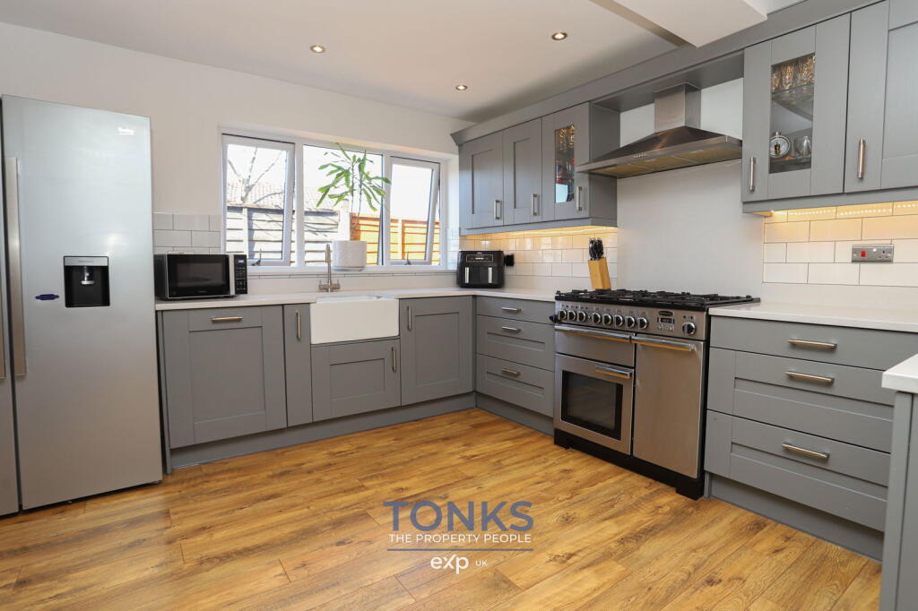 Additional image 28 of Hamilton Avenue, Halesowen, B62 8SZ