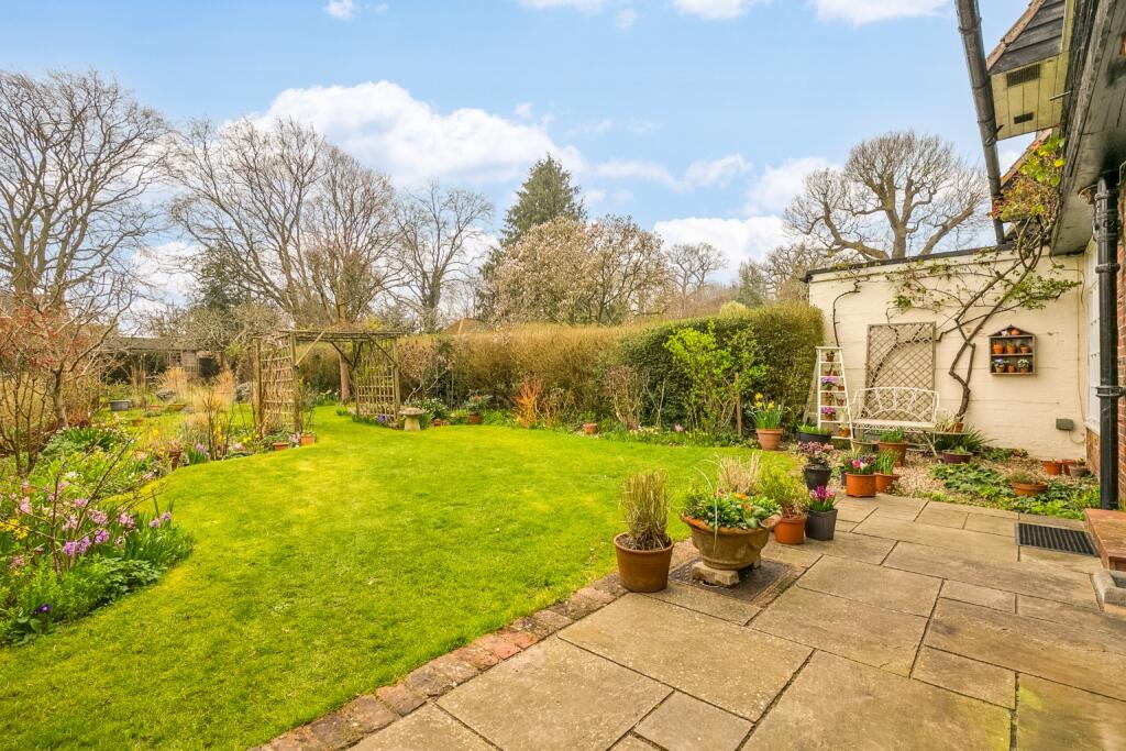 Additional image 20 of Coneydale, Welwyn Garden City, Hertfordshire, AL8