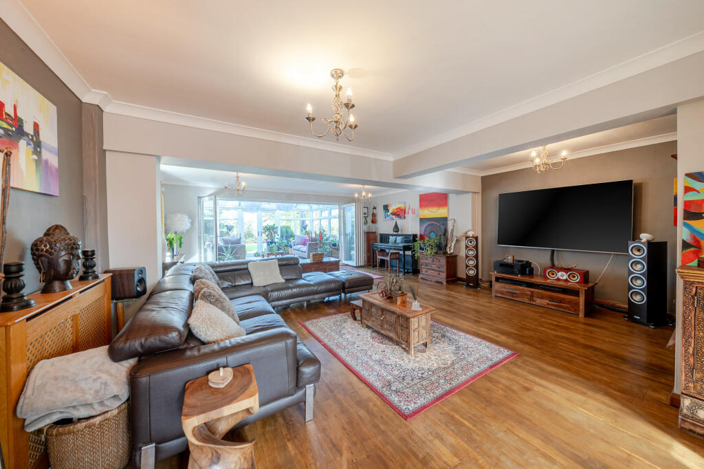 Additional image 25 of Pickford Road, Markyate, AL3