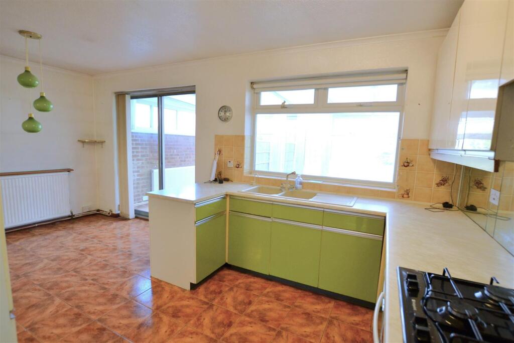 Additional image 14 of Selwyn Crescent, Ellenbrook