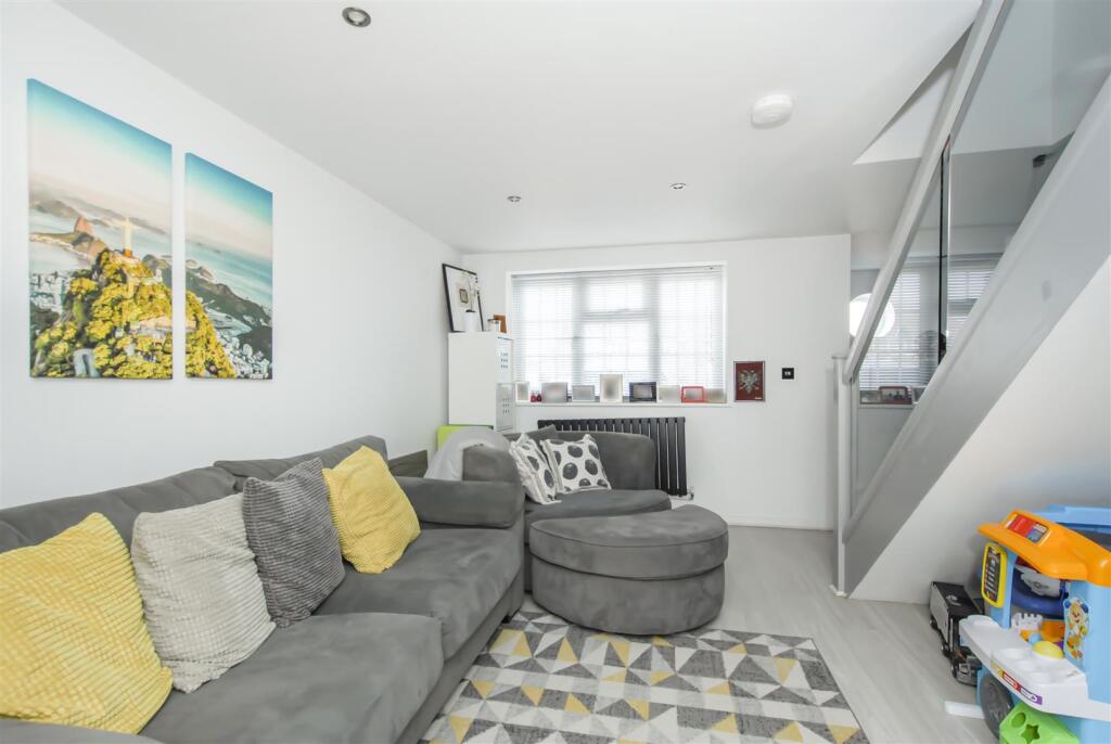 Additional image 11 of Mount Pleasant Lane, Bricket Wood, St. Albans