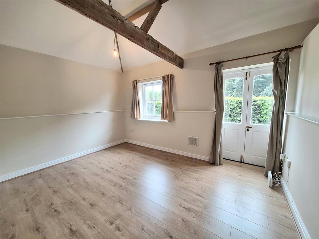 Additional image 5 of Lower Woodside Farm, Westfield, Brookmans Park