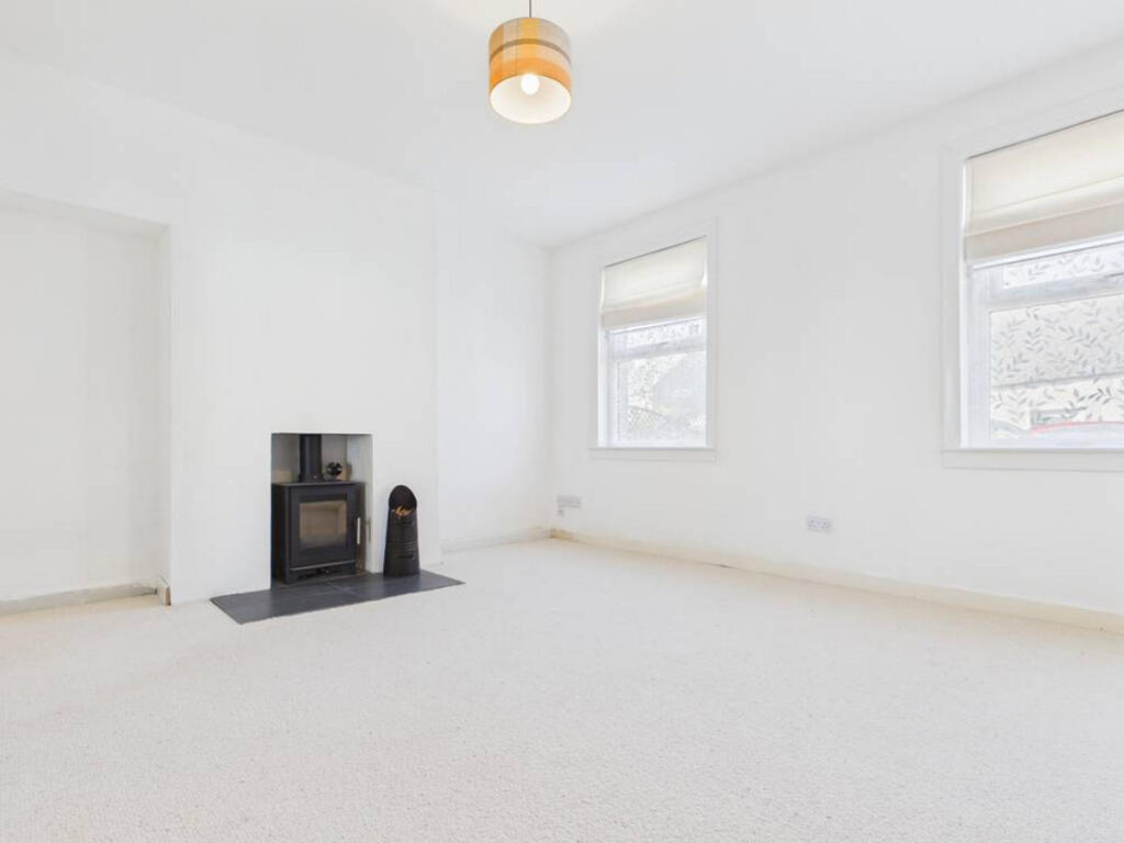 Additional image 4 of Bartlet Place, Banff, AB45