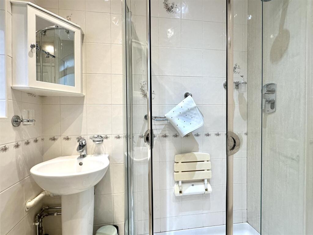 Additional image 19 of Augustus Drive, Alcester