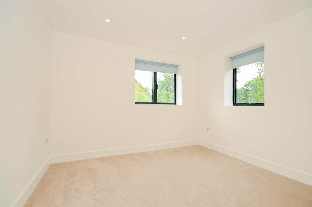 Additional image 16 of Wildwood Avenue, Bricket Wood, St. Albans