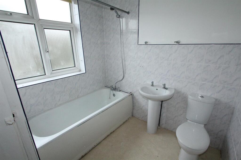 Additional image 13 of Old Harpenden Road, St. Albans