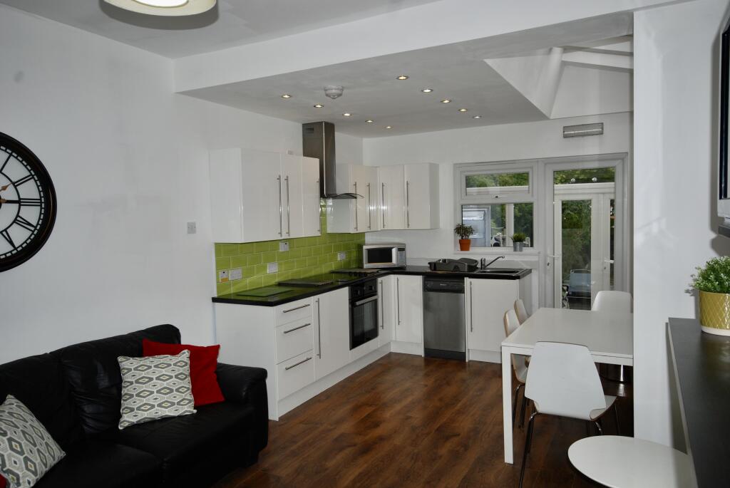 Gleave Road - 4 bed, Selly Oak, West Midlands, B29