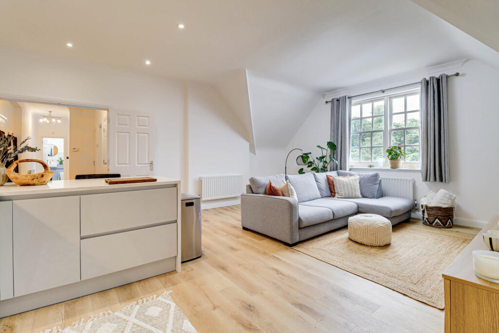 Additional image 7 of Boyes Crescent, London Colney, AL2