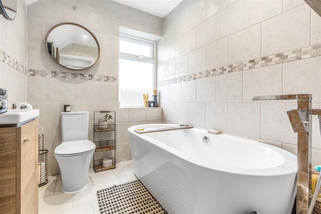 Additional image 13 of Bell Lane, Brookmans Park