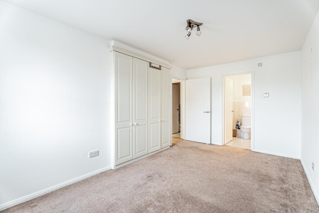 Additional image 5 of Cheltenham Court, Dexter Close, St Albans, Herts, AL1