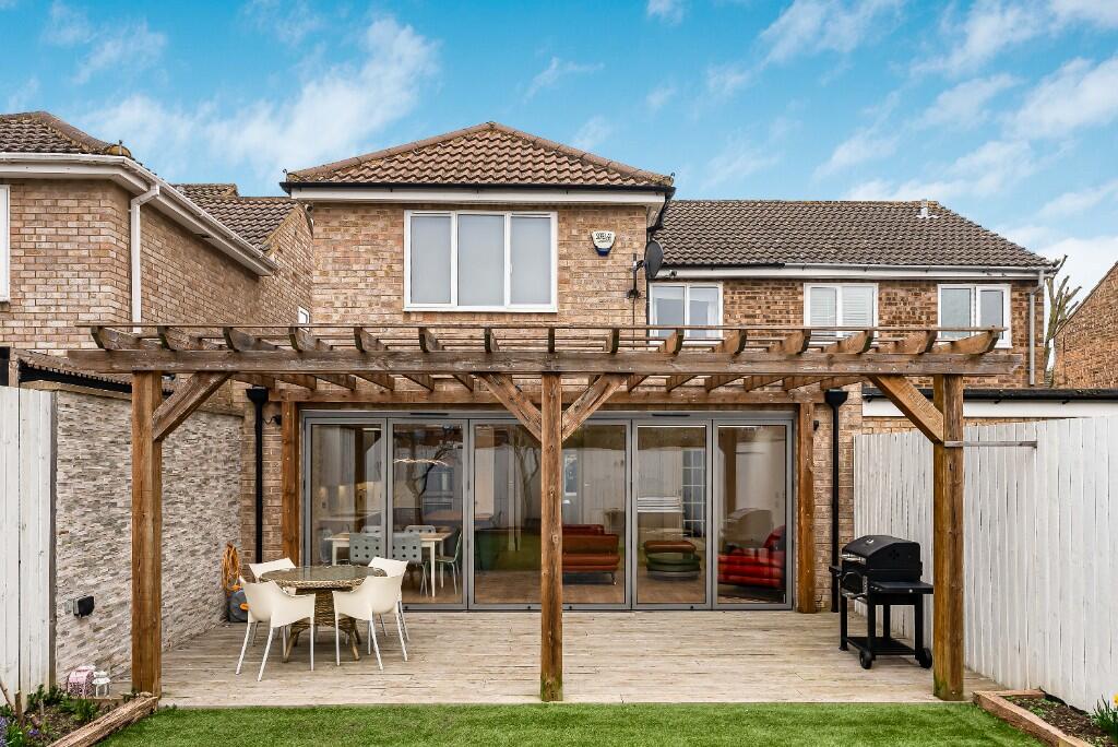 Additional image 17 of The Paddocks, Welwyn Garden City, Hertfordshire, AL7